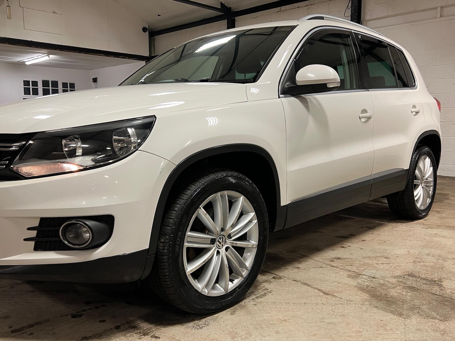 Used Volkswagen Tiguan 2012 for sale - 77025972: Photo 40