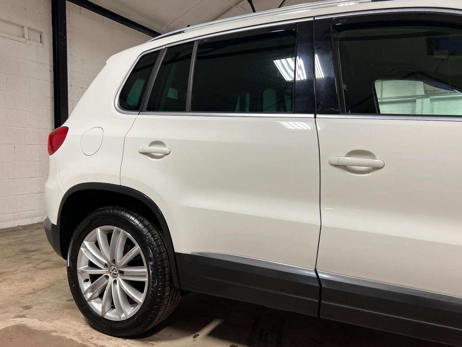 Used Volkswagen Tiguan 2012 for sale - 77025972: Photo 43