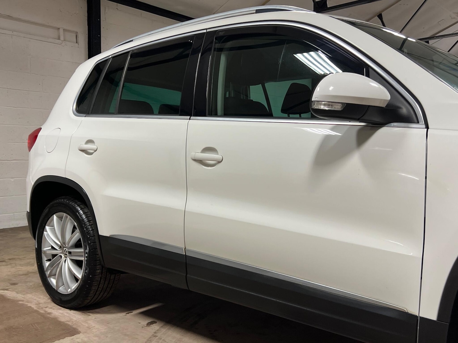 Used Volkswagen Tiguan 2012 for sale - 77025972: Photo 44