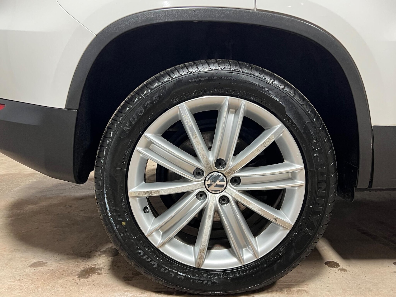 Used Volkswagen Tiguan 2012 for sale - 77025972: Photo 48