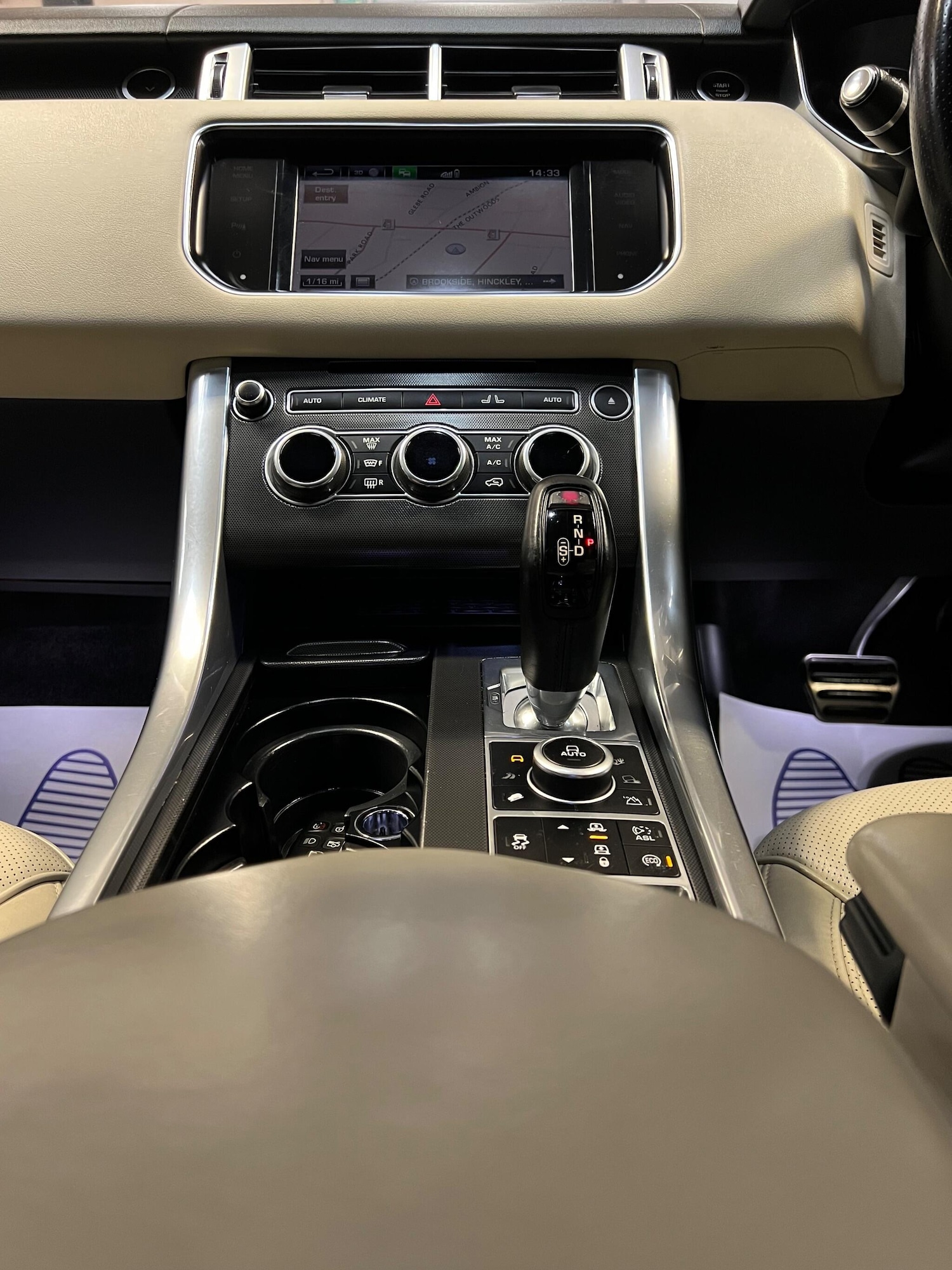 Used Land Rover Range Rover Sport for sale - 77091275: Photo 26