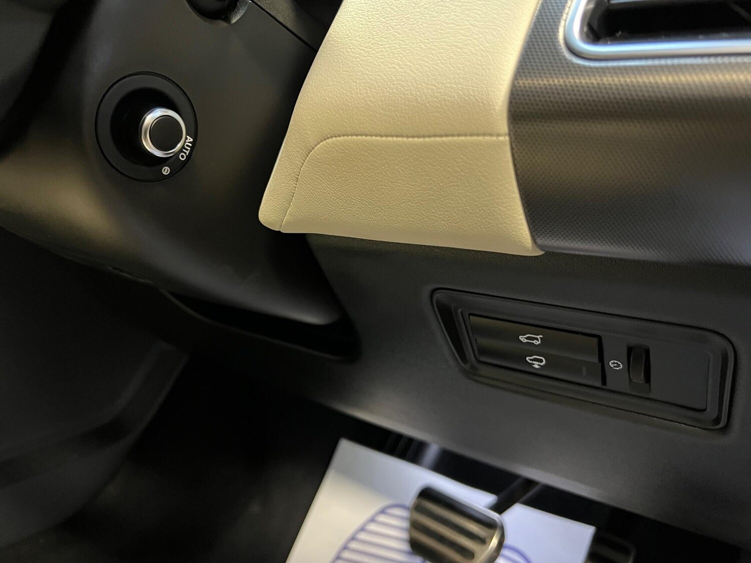 Used Land Rover Range Rover Sport for sale - 77091275: Photo 40