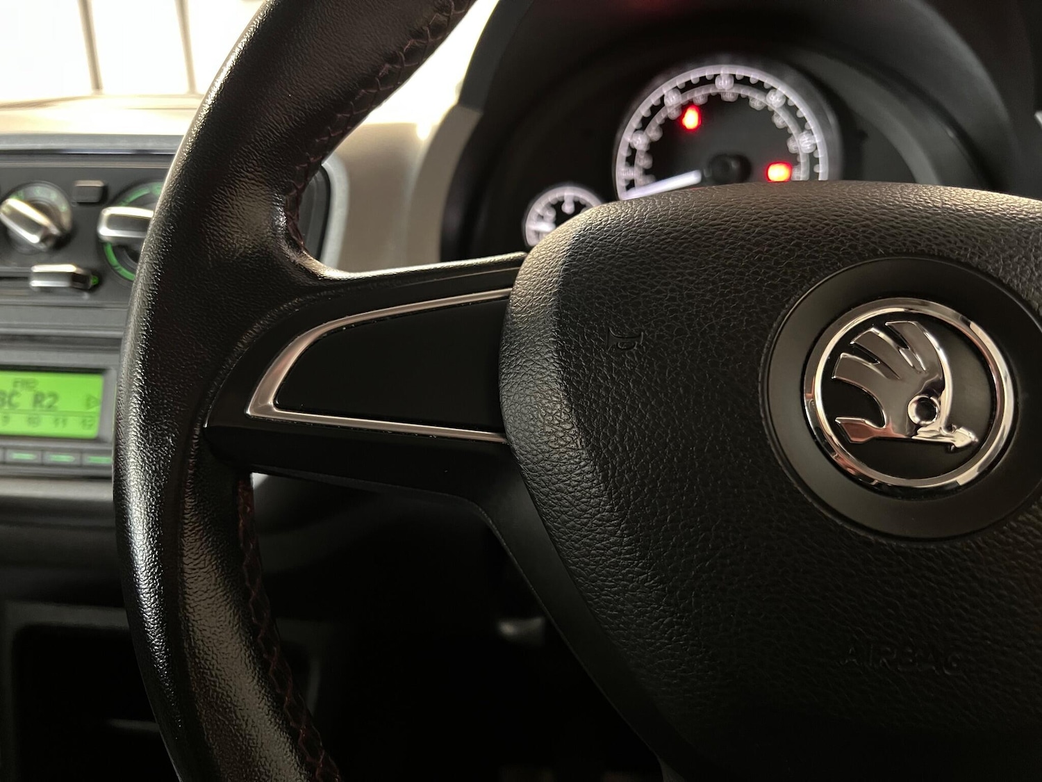 Used Skoda Citigo 2013 for sale - 77025980: Photo 15