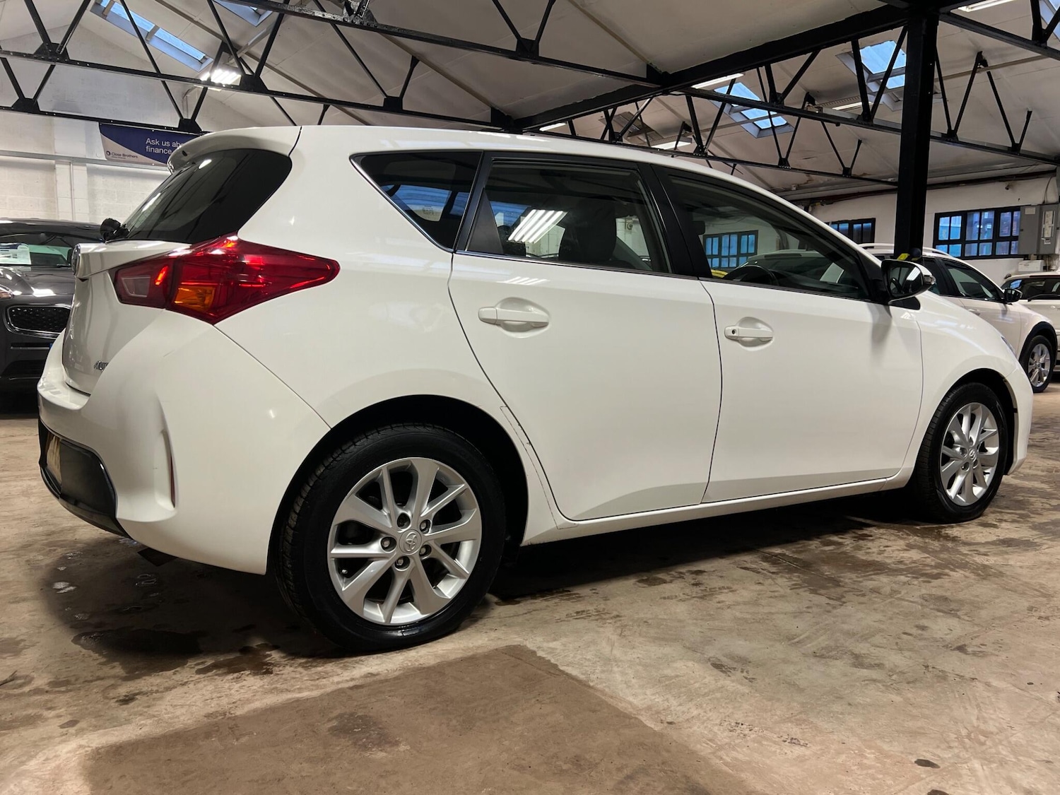 Used Toyota Auris 2014 for sale - 77025976: Photo 10