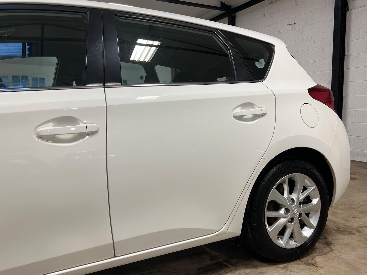 Used Toyota Auris 2014 for sale - 77025976: Photo 19