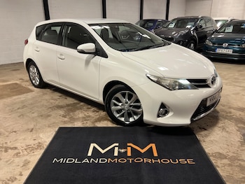 Used Toyota Auris 2014 for sale - 77025976: Photo
