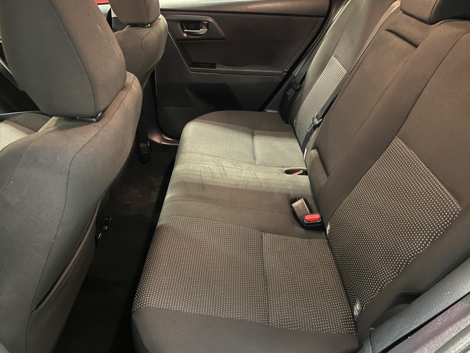 Used Toyota Auris 2014 for sale - 77025976: Photo 45