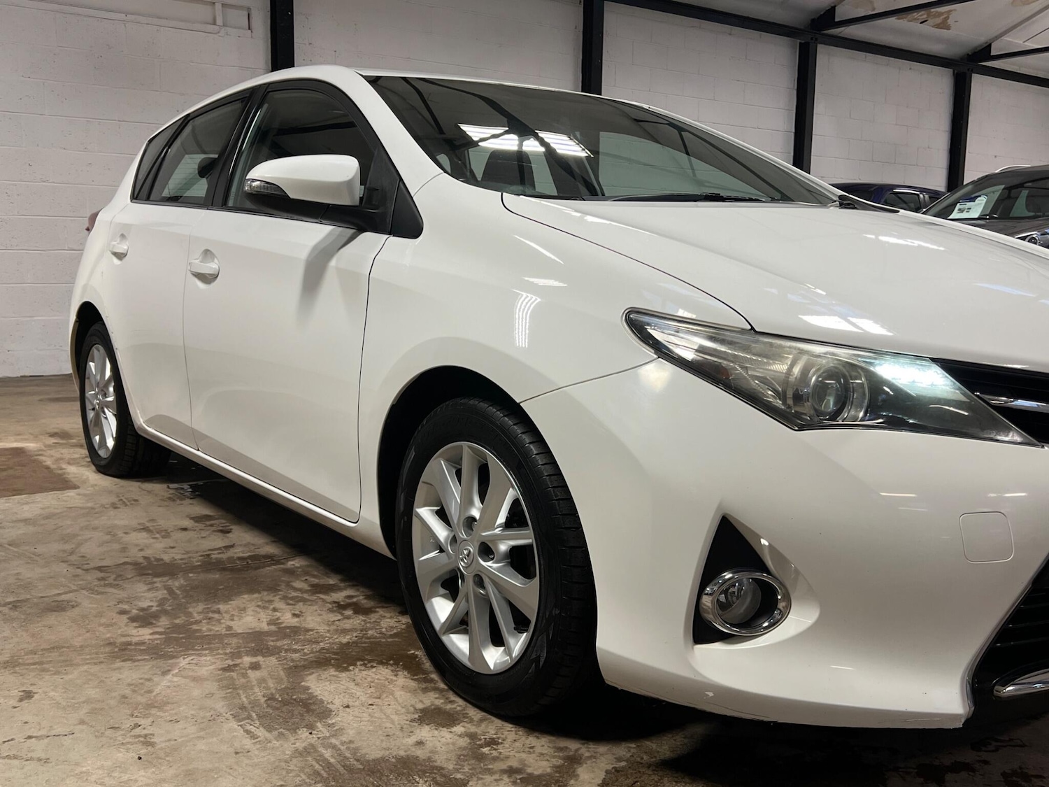 Used Toyota Auris 2014 for sale - 77025976: Photo 8