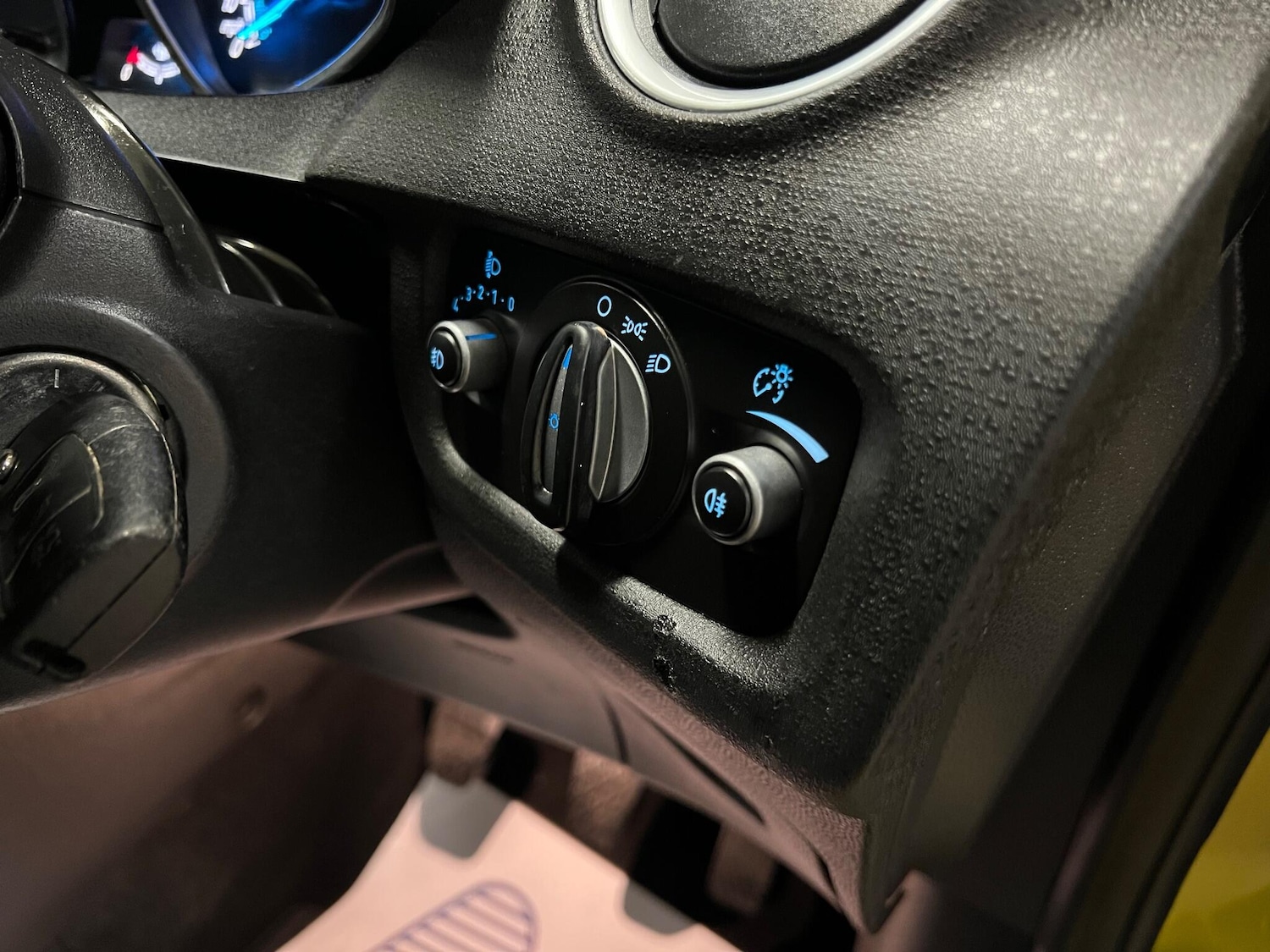 Used Ford Fiesta 2013 for sale - 77144062: Photo 30