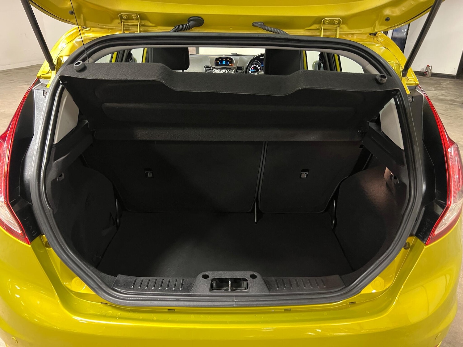 Used Ford Fiesta 2013 for sale - 77144062: Photo 35