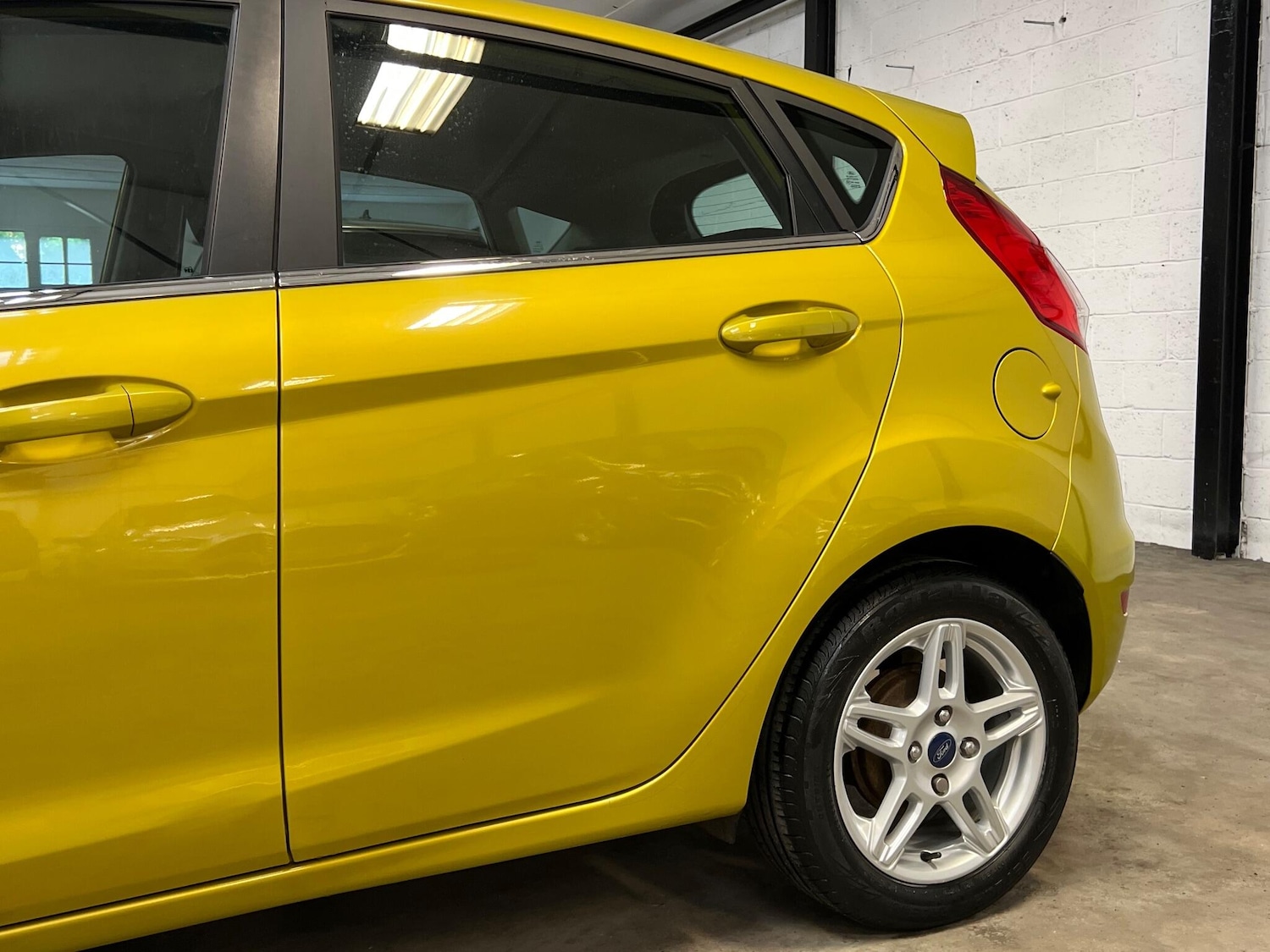 Used Ford Fiesta 2013 for sale - 77144062: Photo 43