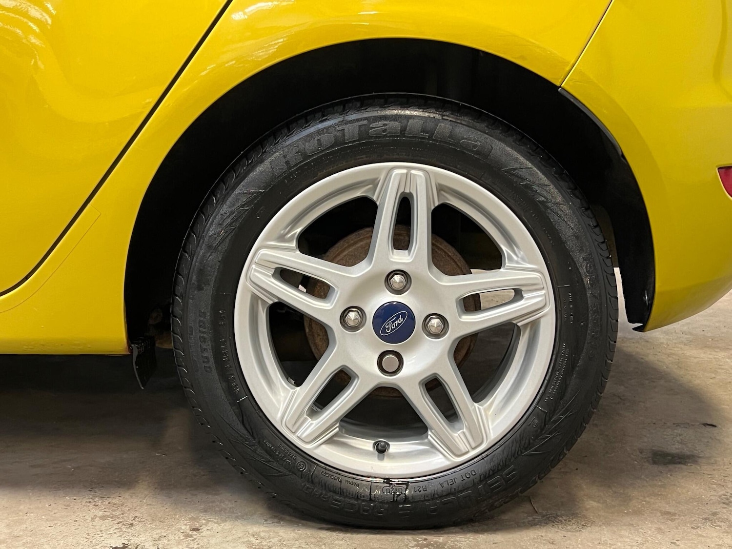 Used Ford Fiesta 2013 for sale - 77144062: Photo 48