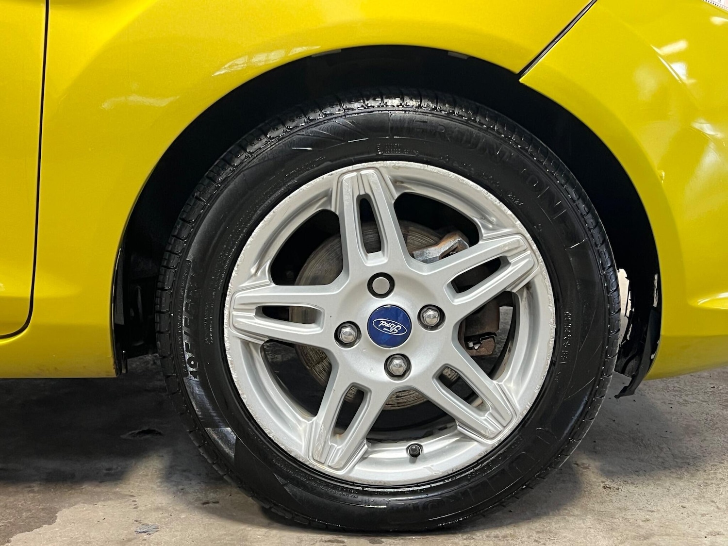 Used Ford Fiesta 2013 for sale - 77144062: Photo 50