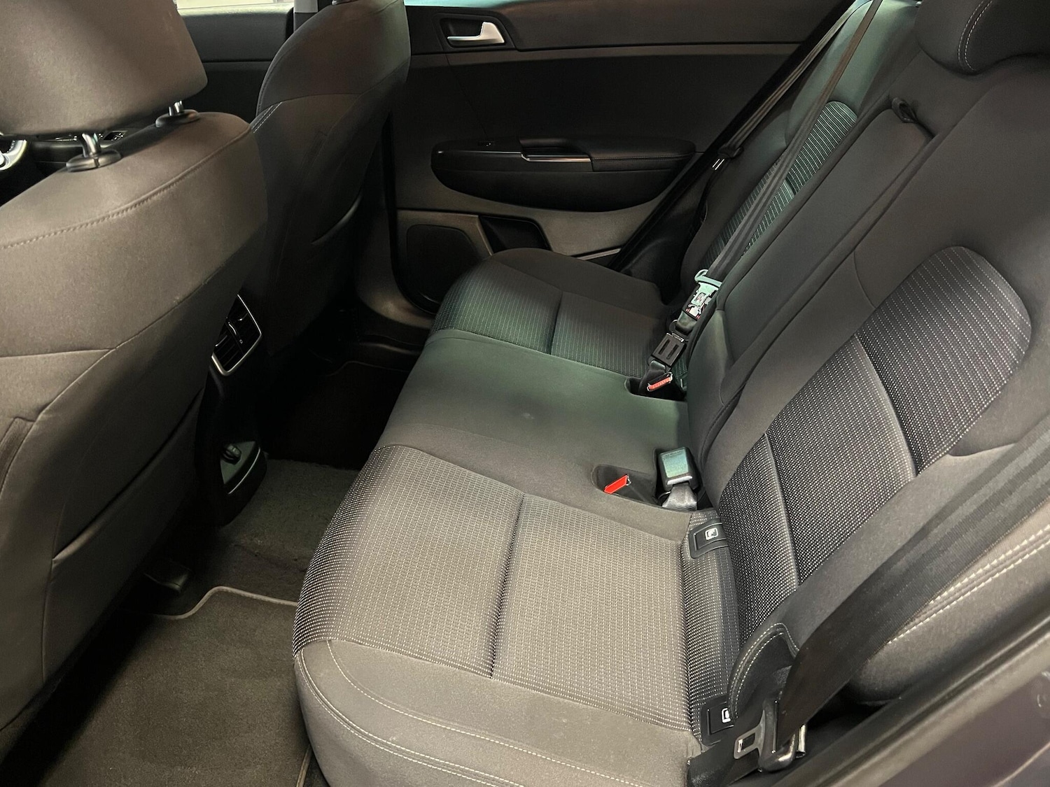 Used Kia Sportage 2017 for sale - 77025974: Photo 41