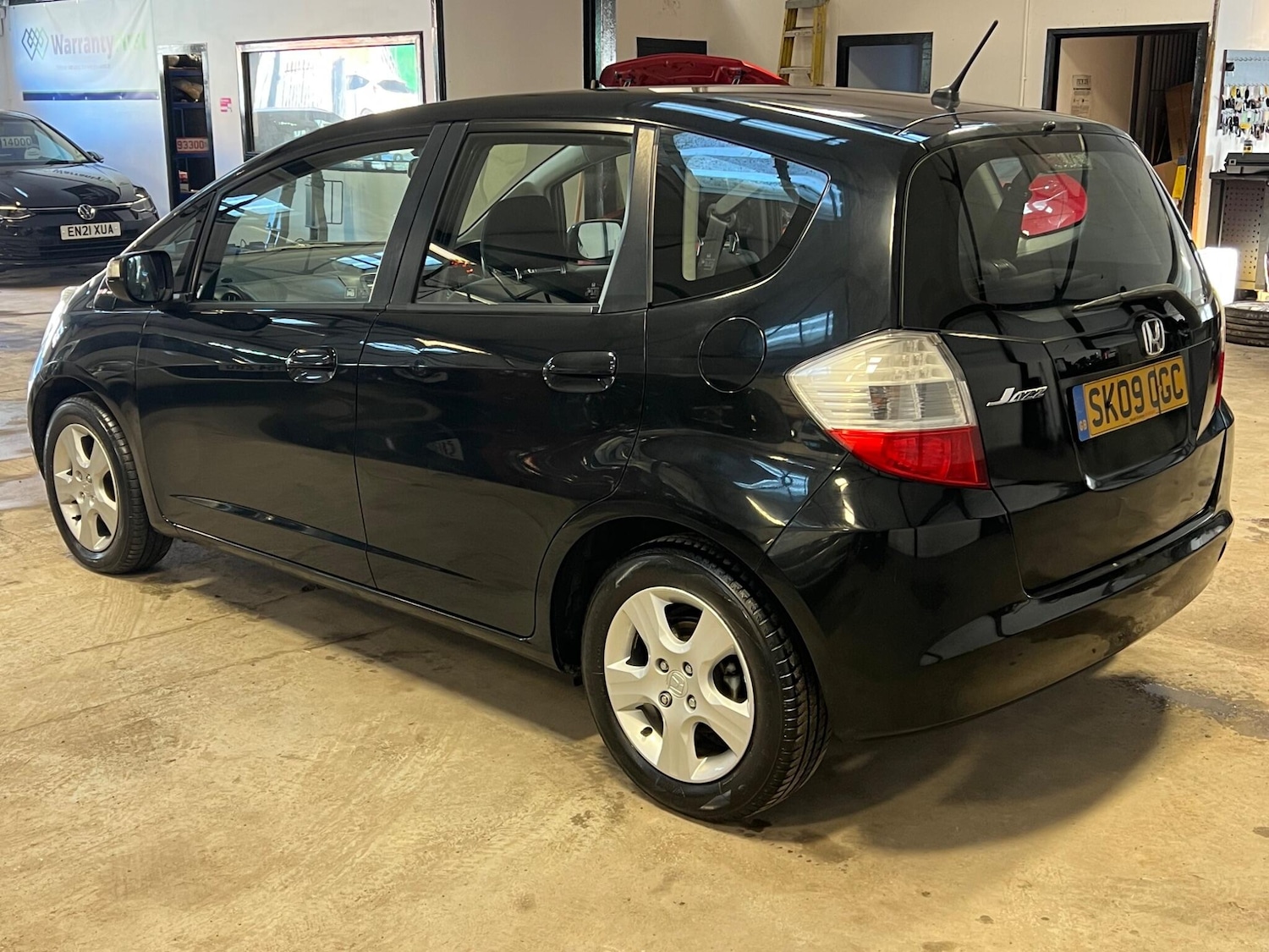 Used Honda Jazz 2009 for sale - 77190483: Photo 11