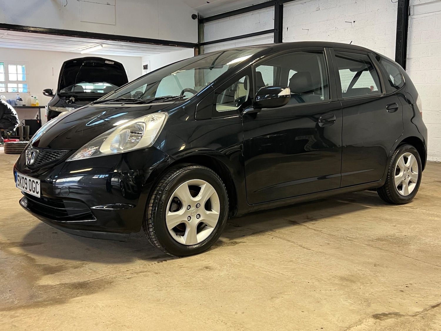 Used Honda Jazz 2009 for sale - 77190483: Photo 14