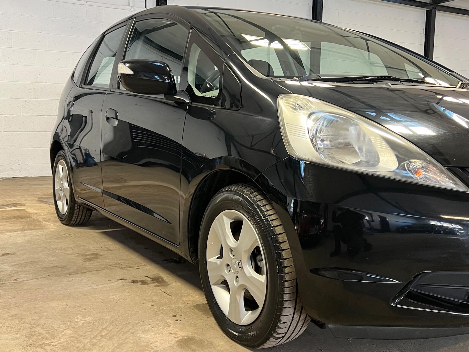 Used Honda Jazz 2009 for sale - 77190483: Photo 6