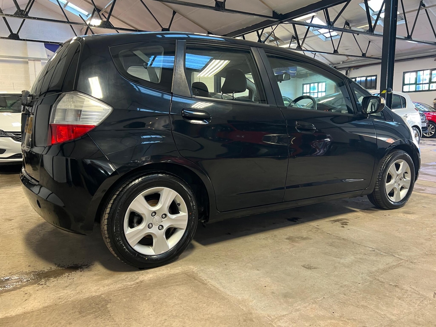 Used Honda Jazz 2009 for sale - 77190483: Photo 8