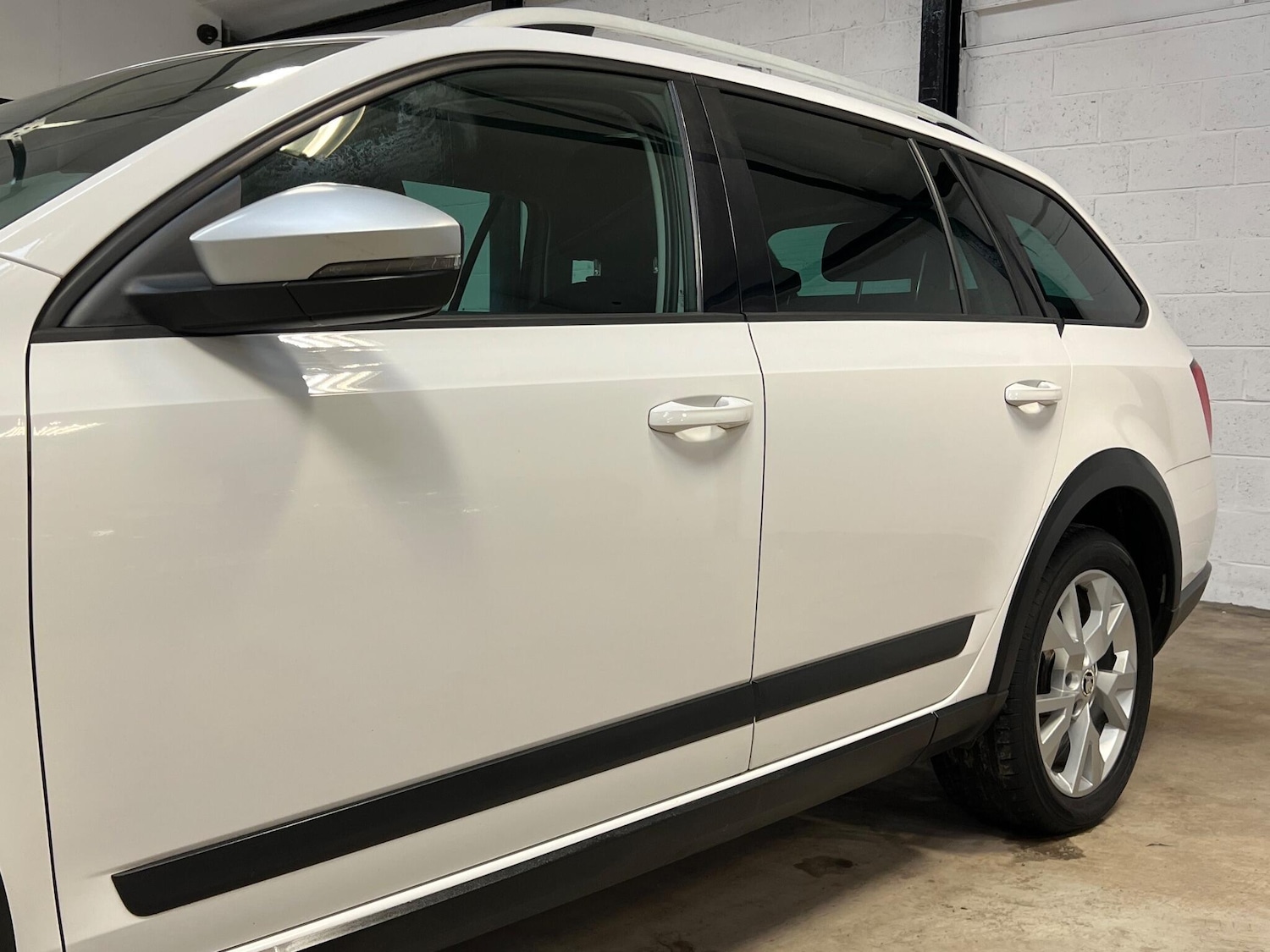 Used Skoda Octavia 2016 for sale - 77025981: Photo 11