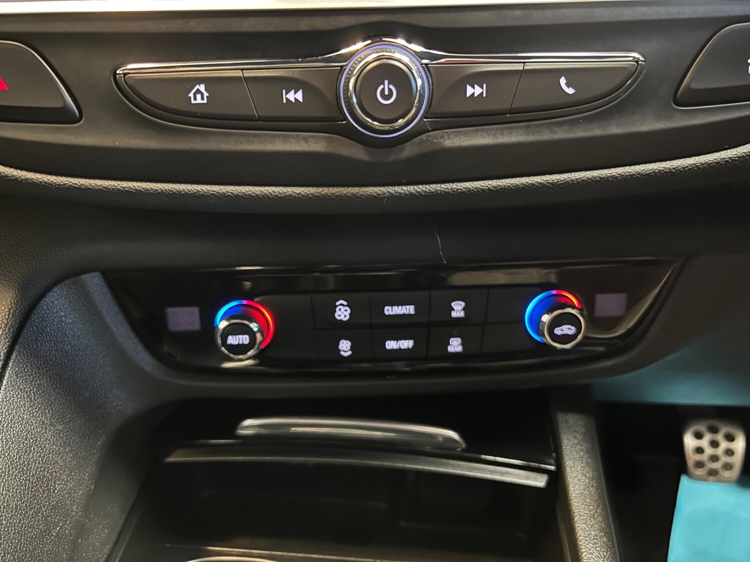 Used Vauxhall Insignia 2019 for sale - 78157460: Photo 29