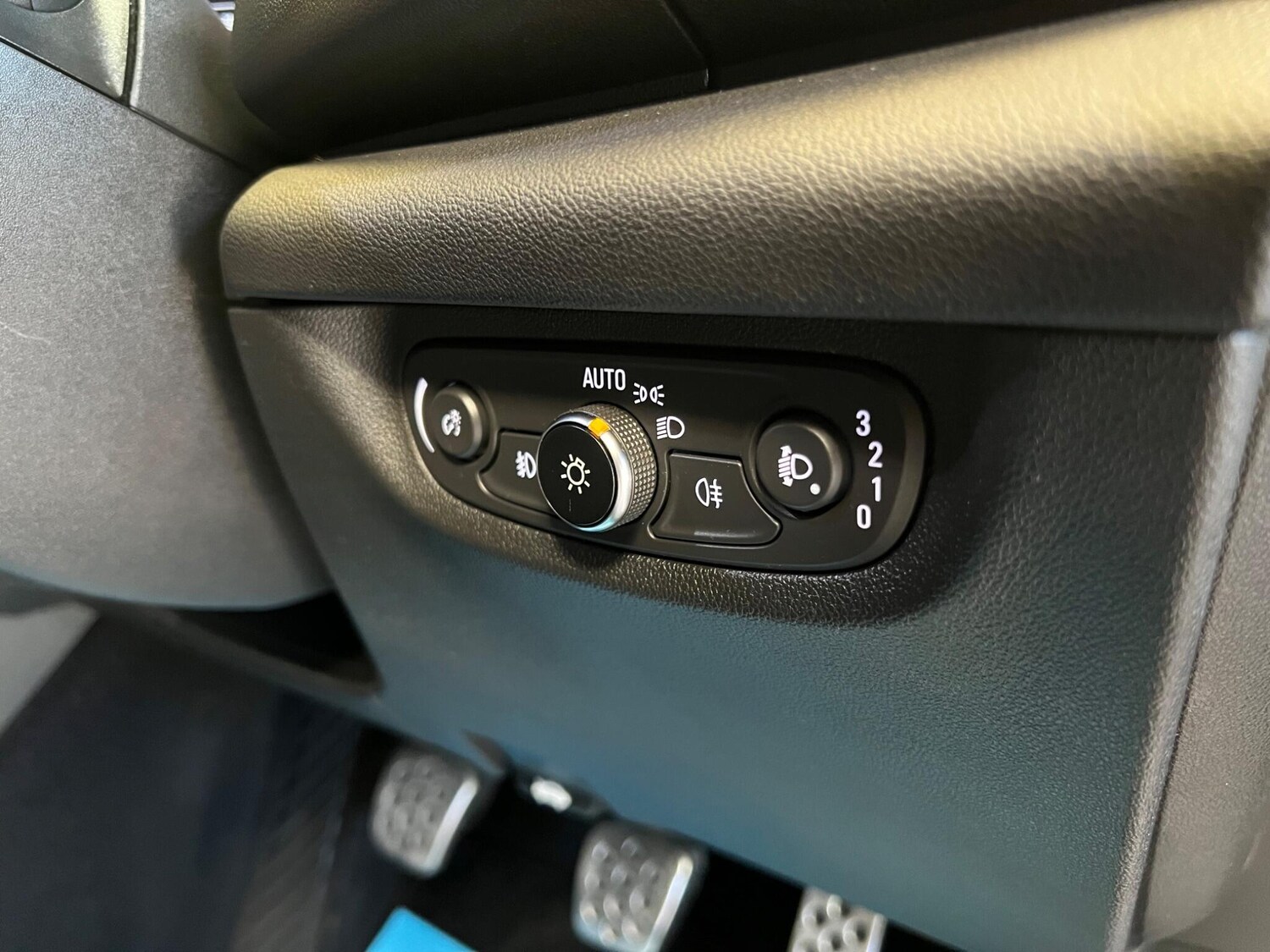 Used Vauxhall Insignia 2019 for sale - 78157460: Photo 33