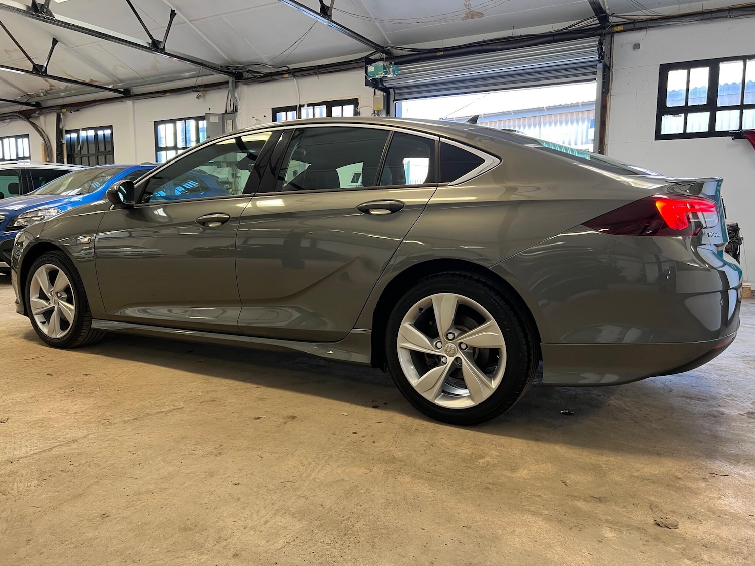 Used Vauxhall Insignia 2019 for sale - 78157460: Photo 6