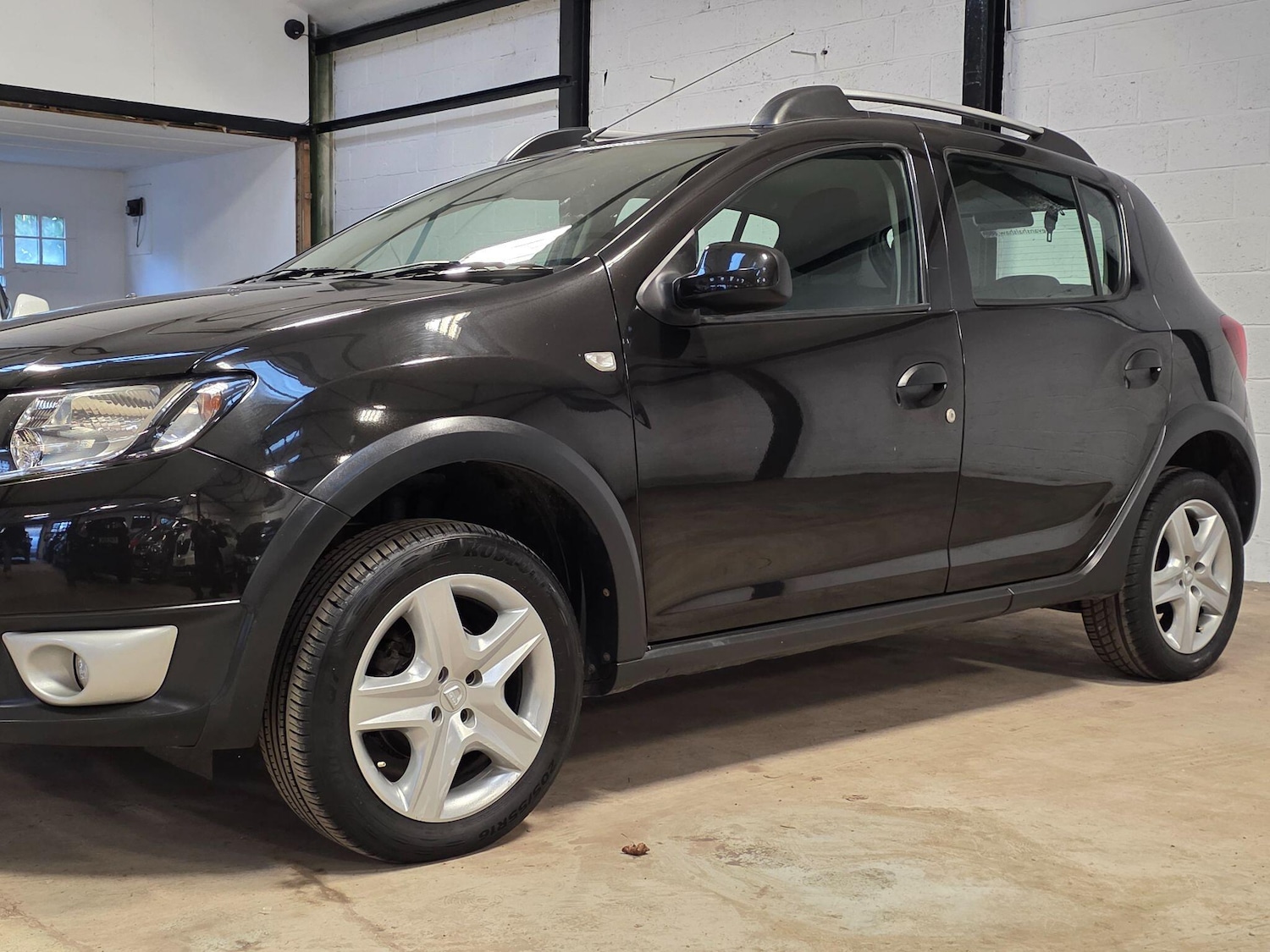 Used Dacia Sandero Stepway 2013 for sale - 77054096: Photo 10