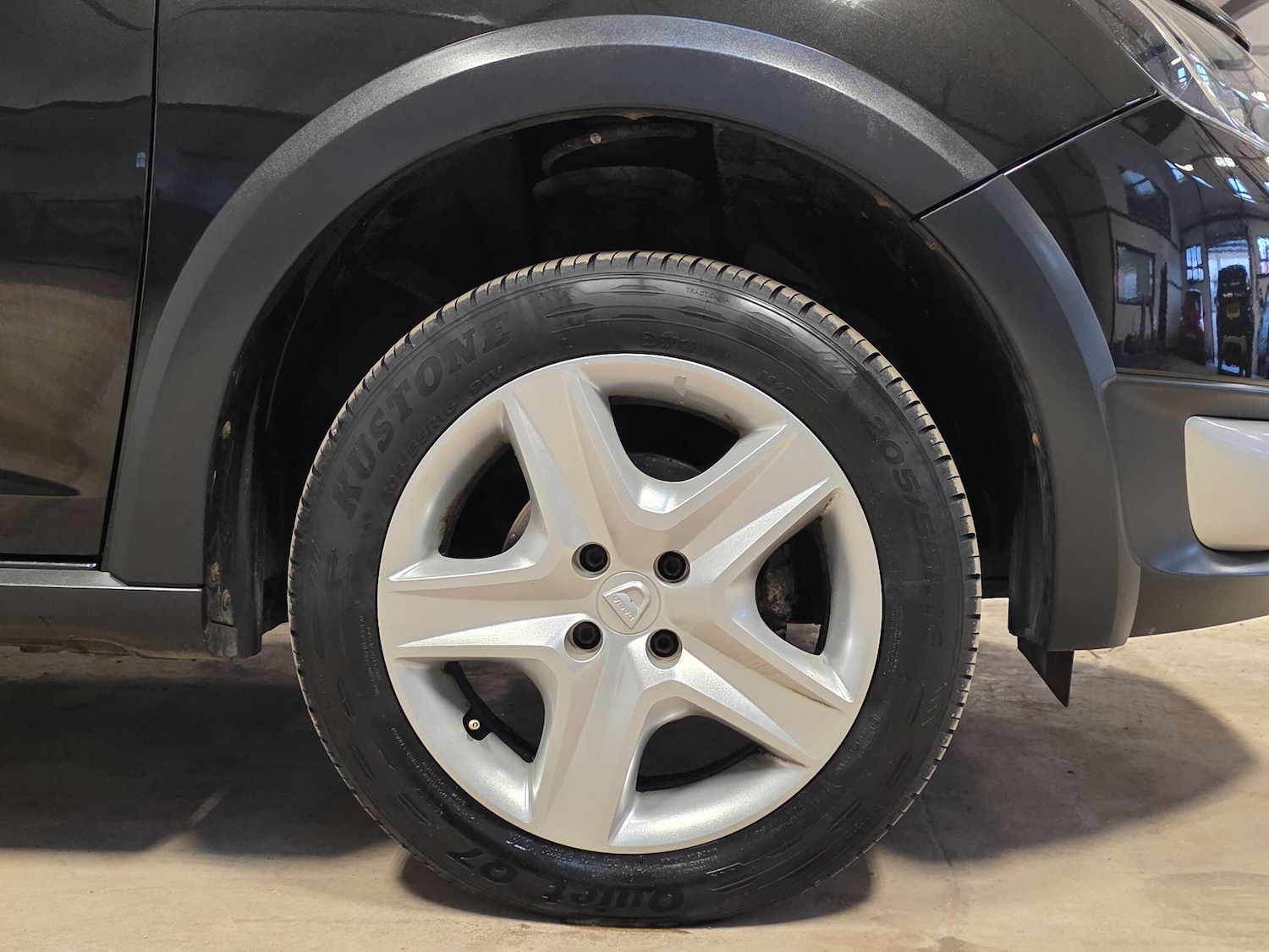 Used Dacia Sandero Stepway 2013 for sale - 77054096: Photo 19