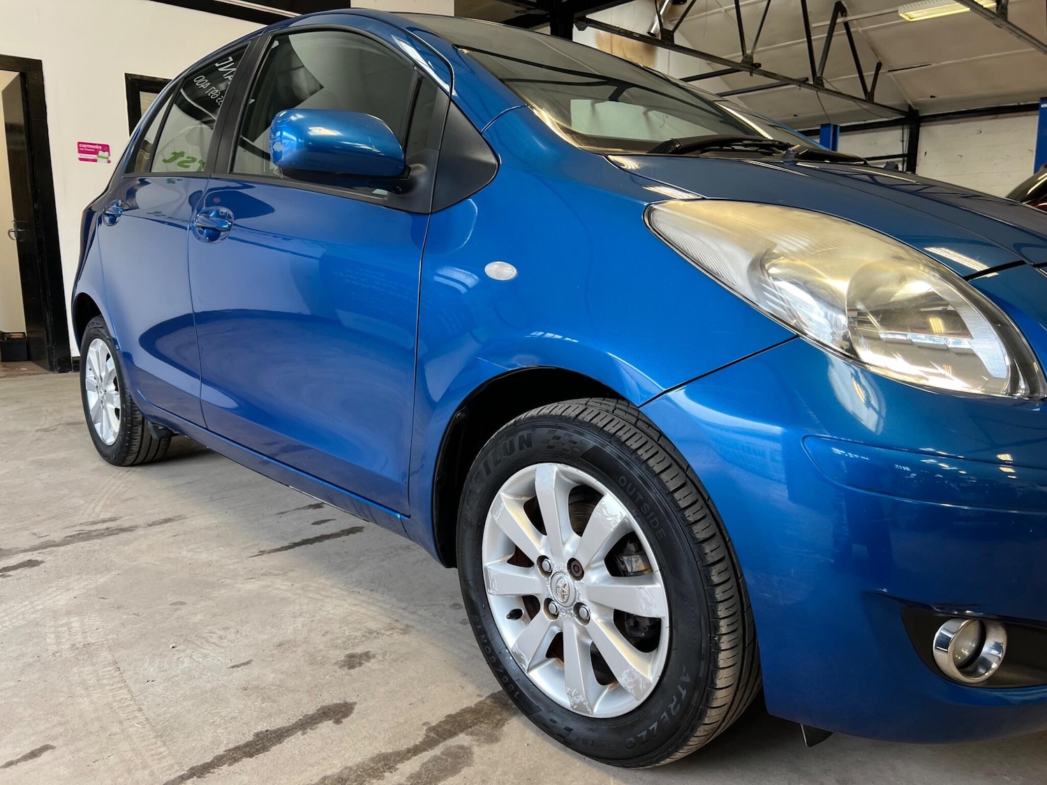 Used Toyota Yaris for sale - 77705290: Photo 15