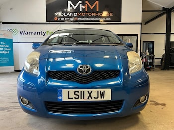 Used Toyota Yaris 2011 for sale - 77705290: Photo