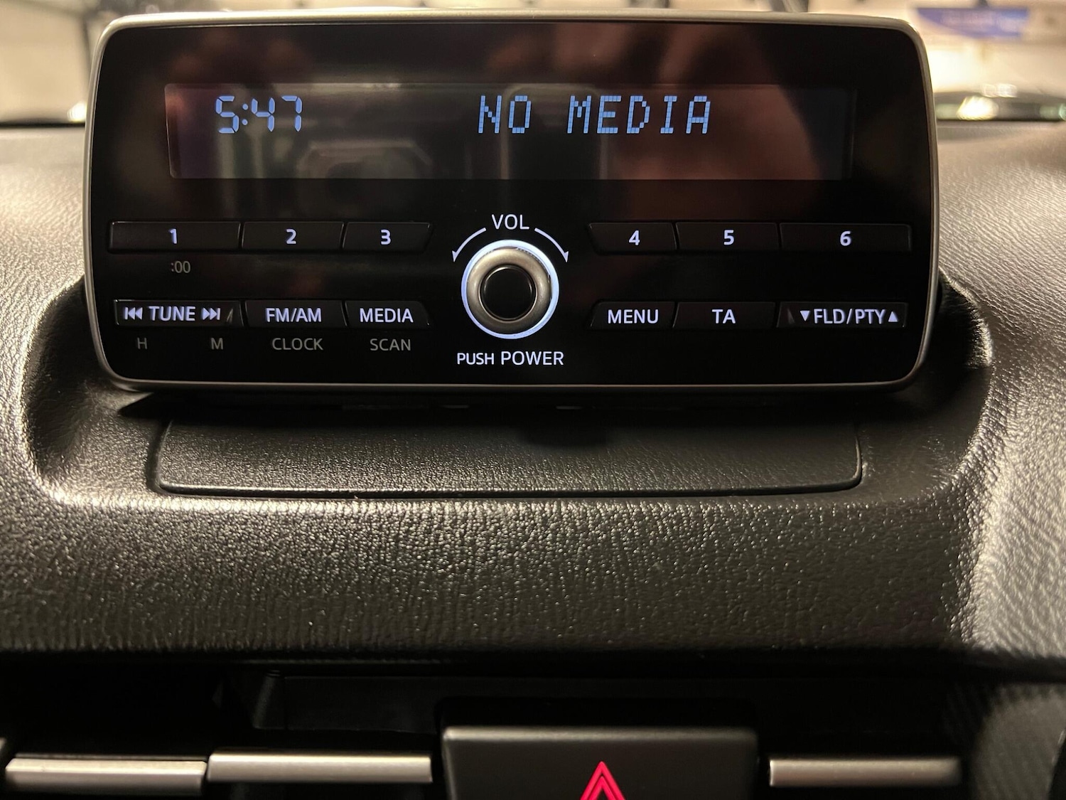 Used Mazda Mazda2 2016 for sale - 77025990: Photo 21