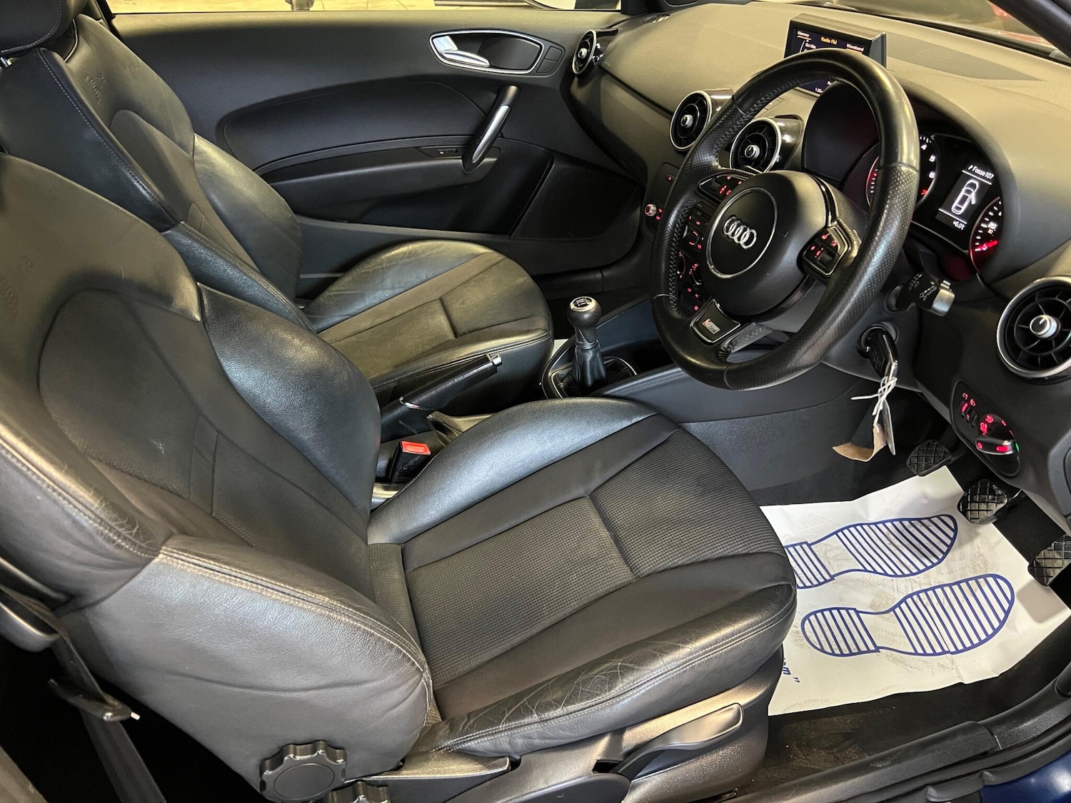 Used Audi A1 2011 for sale - 77496815: Photo 10