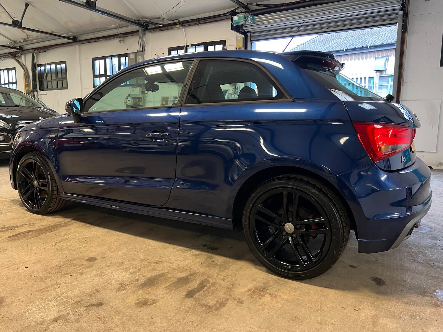 Used Audi A1 2011 for sale - 77496815: Photo 6