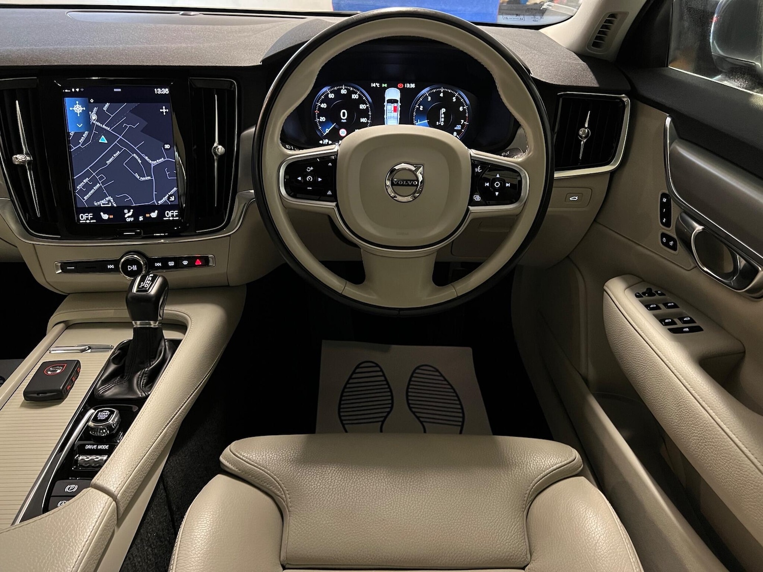 Used Volvo S90 2020 for sale - 77025989: Photo 14