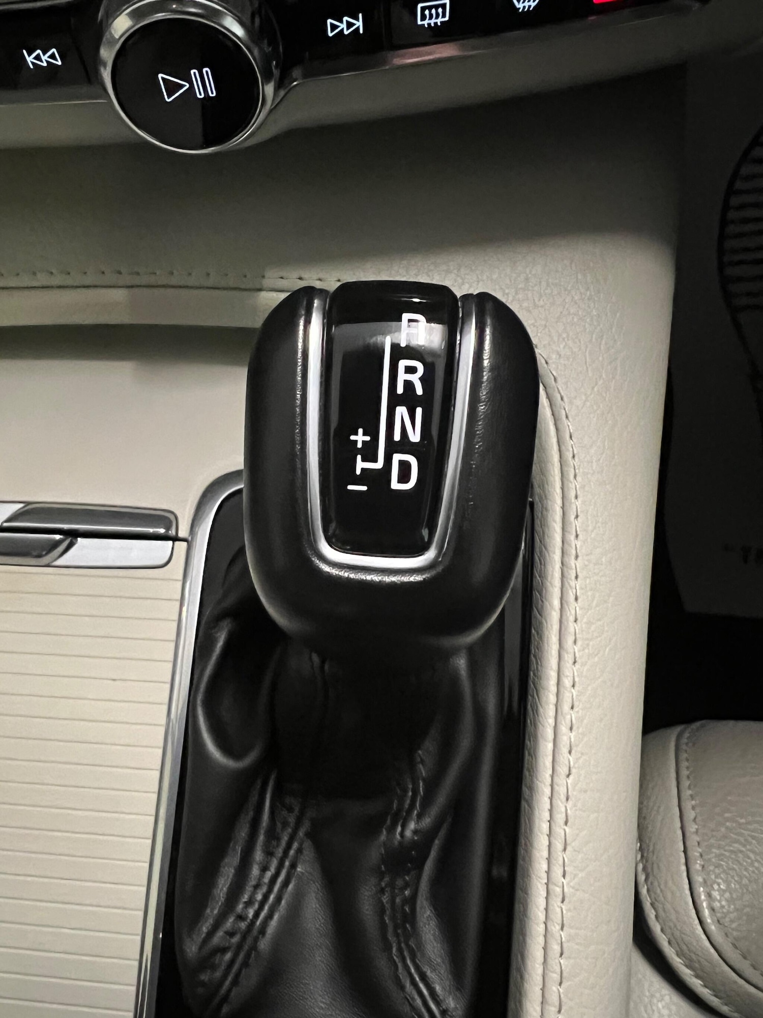 Used Volvo S90 2020 for sale - 77025989: Photo 29