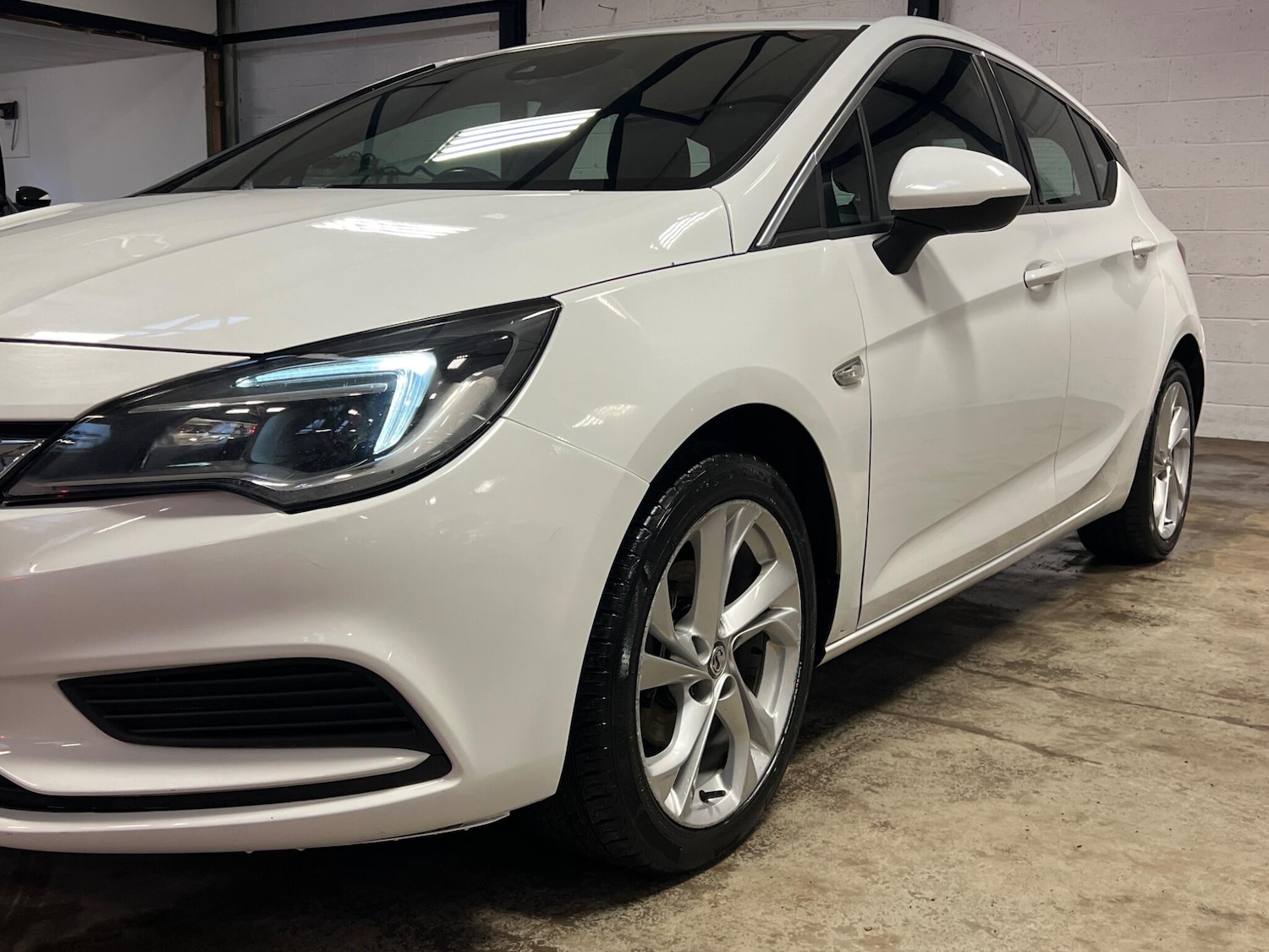 Used Vauxhall Astra 2016 for sale - 77314589: Photo 40
