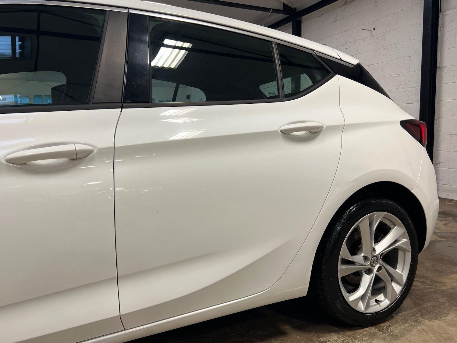 Used Vauxhall Astra 2016 for sale - 77314589: Photo 42