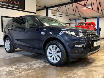 Used Land Rover Discovery Sport 2015 for sale - 77331679: Photo
