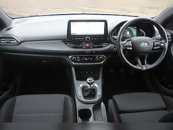 Used Hyundai i30 2021 for sale - 77025453: Photo