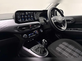 Used Hyundai i10 2025 for sale - 79031742: Photo