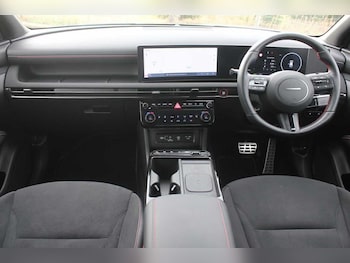 Used Hyundai TUCSON 2025 for sale - 76840702: Photo