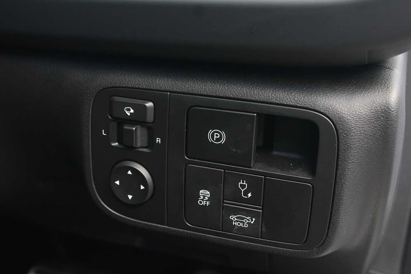 Used Hyundai IONIQ 6 2025 for sale - 76840679: Photo 17