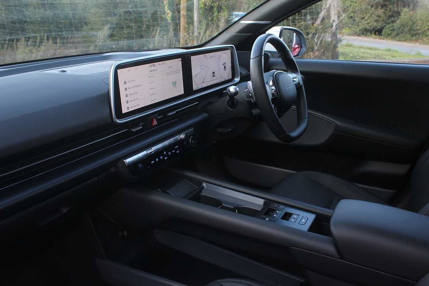 Used Hyundai IONIQ 6 2025 for sale - 76840679: Photo 2