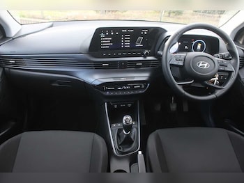 Used Hyundai i20 2025 for sale - 77210244: Photo