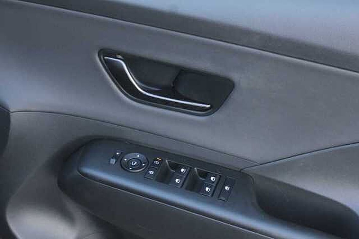 Used Hyundai KONA 2025 for sale - 77116081: Photo 27