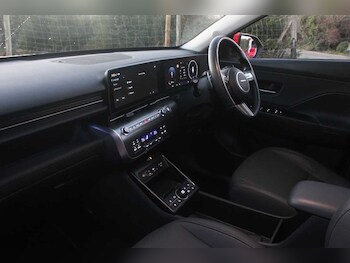 Used Hyundai KONA 2024 for sale - 77004972: Photo