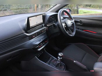 Used Hyundai i20 2025 for sale - 77047555: Photo