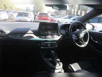 Used Hyundai i30 2021 for sale - 76840692: Photo