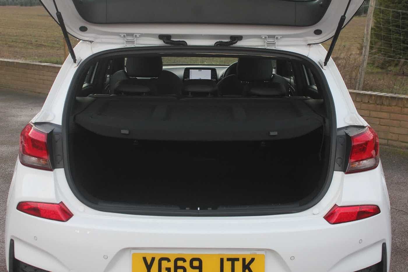 Used Hyundai i30 2019 for sale - 77116079: Photo 10