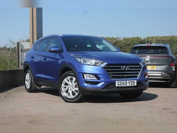Hyundai TUCSON feature image